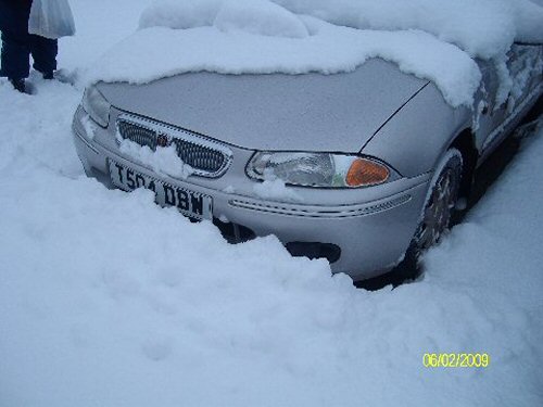 Shebbear Rover under snow